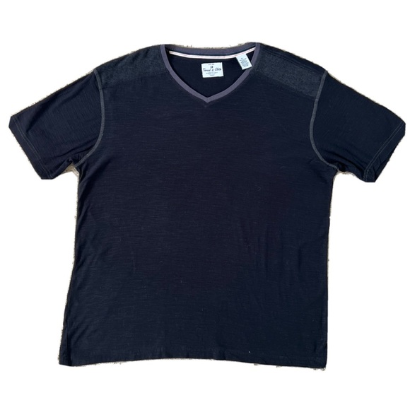 Thread & Cloth Men's Size XL  Short Sleeve T Shirt - Picture 1 of 8